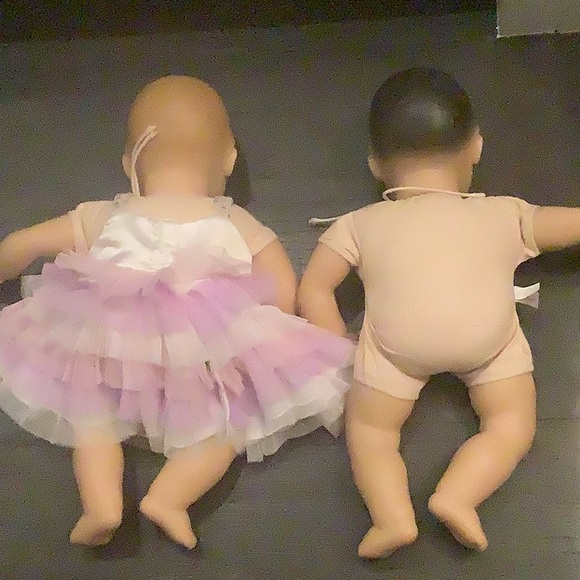Two American girl doll baby dolls - Picture 3 of 4